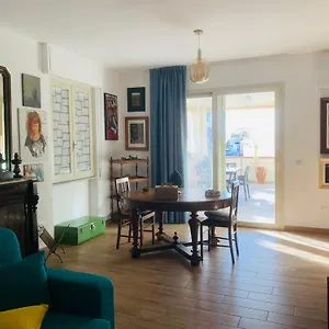 Casa Franca A , Marzamemi Italia